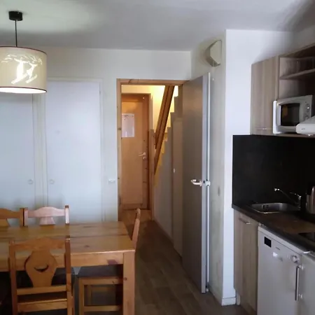 Licorne - 2 Pieces Pour 5 Personnes 771 La Plagne